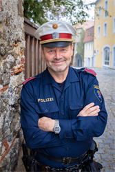 Manfred Höllinger, Revierinspektor